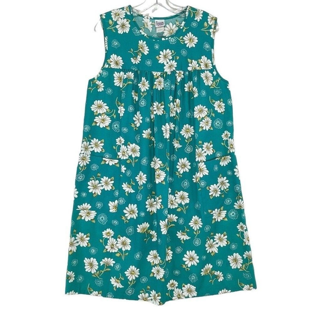 Vintage GRANADA 45 Years Shift Floral Dress Size M Housedress Green muumuu Dress